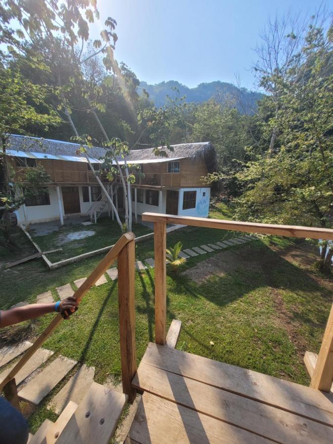 Pachamaya River Hostel Lanquín エクステリア 写真