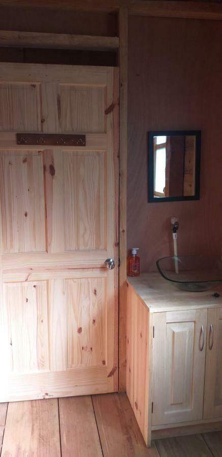 Pachamaya River Hostel Lanquín エクステリア 写真
